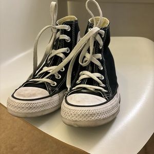 womens black converse